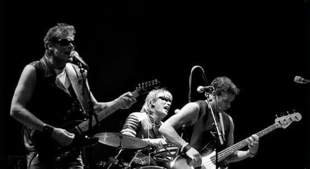 Viggo Waas & Eddie B Wahr – Eigenlijk in Beverwijk